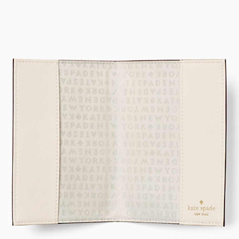 ✖️SOLD✖️Kate Spade Mikas Pond Passport Holder - Picture 4 of 6
